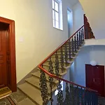 Kafka\'S Head Apartment